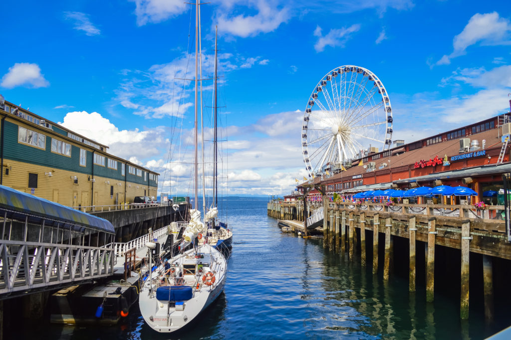 The ULTIMATE Seattle guide. Make your trip perfect by reading about what to do, where to stay and why you only need one day in Seattle. #Seattle #SeattleTrip #TravelGuide #WestCoastTravel #TravelTips