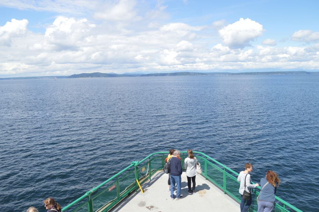 From bookstores to coffee shops to wineries, breweries, and shopping, a day trip to Bainbridge Island should be on your list when you visit Seattle. This post discusses how to get there and what you can’t miss. #BainbridgeIsland #Seattle #TravelGuide #DayTrip