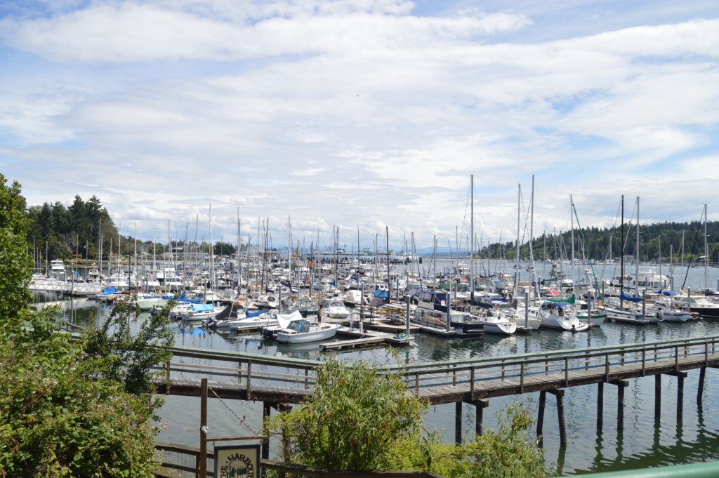 From bookstores to coffee shops to wineries, breweries, and shopping, a day trip to Bainbridge Island should be on your list when you visit Seattle. This post discusses how to get there and what you can’t miss. #BainbridgeIsland #Seattle #TravelGuide #DayTrip